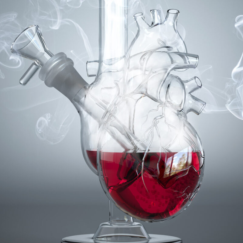 Glassware with smoke